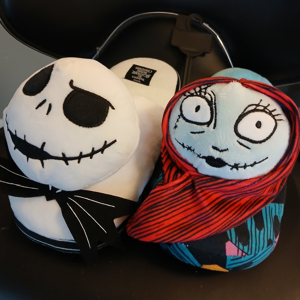 Nightmare Before Christmas Slippers-nwts Size 9/10